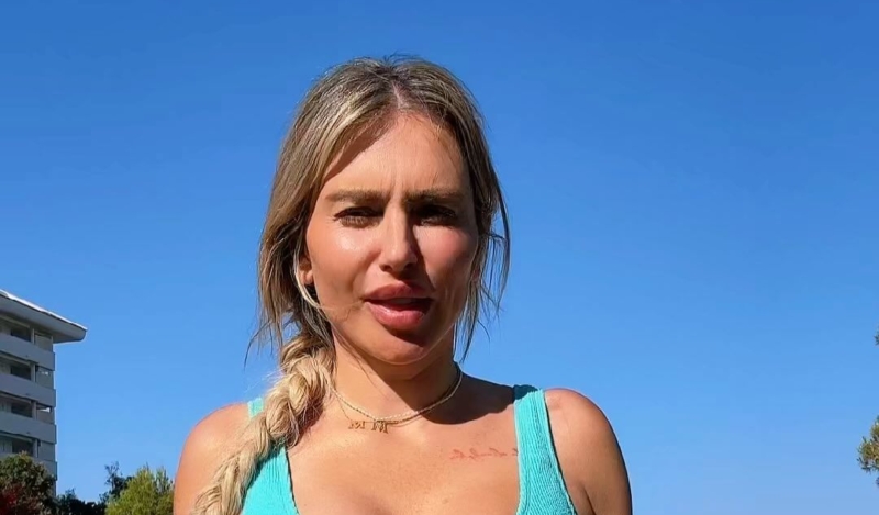 Monika Goździalska w kostiumie